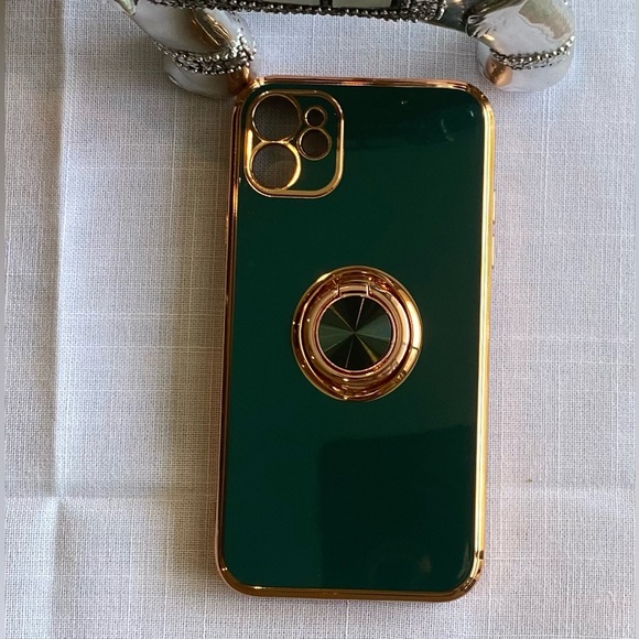 Silicone I phone case with rotatable kickstand & shockproof protection - Picture 1 of 9